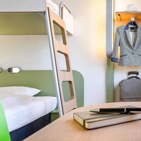 Ibis Budget Amberieu En Bugey/Chateau Gaillard A42 المظهر الخارجي الصورة