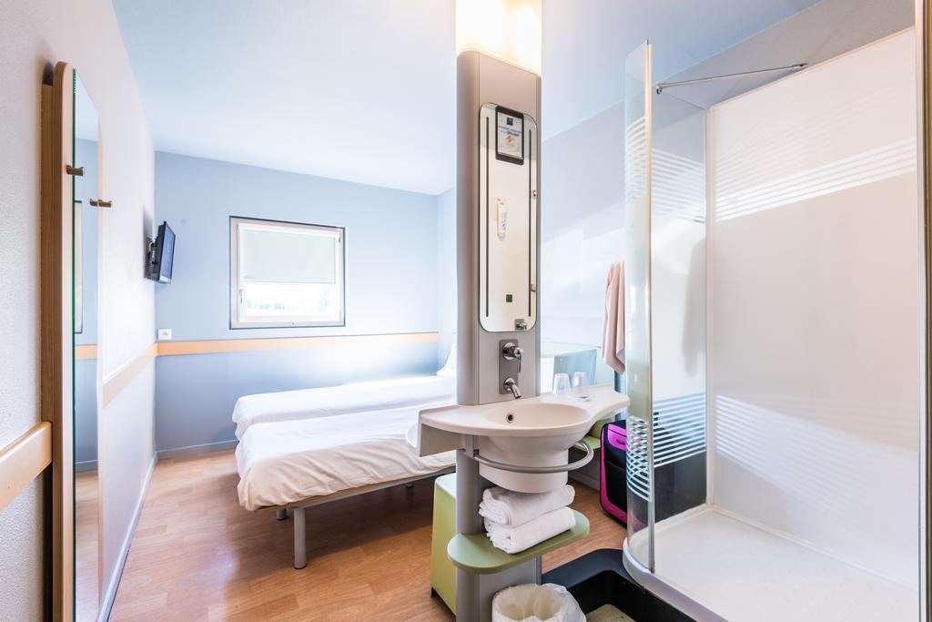Ibis Budget Amberieu En Bugey/Chateau Gaillard A42 المظهر الخارجي الصورة